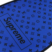 Load image into Gallery viewer, Brand New 4PCS UNIVERSAL SUPREME BLUE Racing Fabric Car Floor Mats Interior Carpets