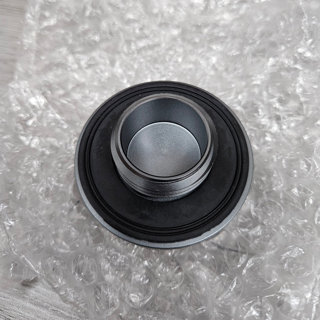 Brand New Jdm Gunmetal Engine Oil Cap With Mugen Sticker Emblem For Honda / Acura