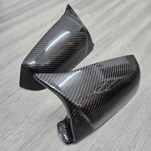 Load image into Gallery viewer, Brand New 2010-2013 BMW F10 F11 F18 5-Series M STYLE REAL CARBON FIBER DIRECT REPLACEMENT MIRROR CAP COVER