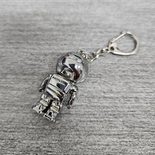 Load image into Gallery viewer, BRAND NEW ASIMO HONDA ROBOT CAR METAL KEYCHAIN KEY TAG RINGS JDM DRIFT CHROME