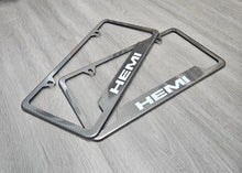 Load image into Gallery viewer, Brand New Universal 2PCS HEMI Metal Carbon Fiber Style License Plate Frame