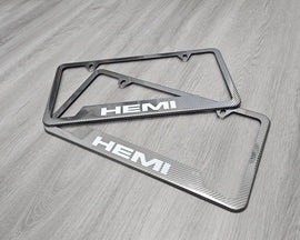 Brand New Universal 2PCS HEMI Metal Carbon Fiber Style License Plate Frame