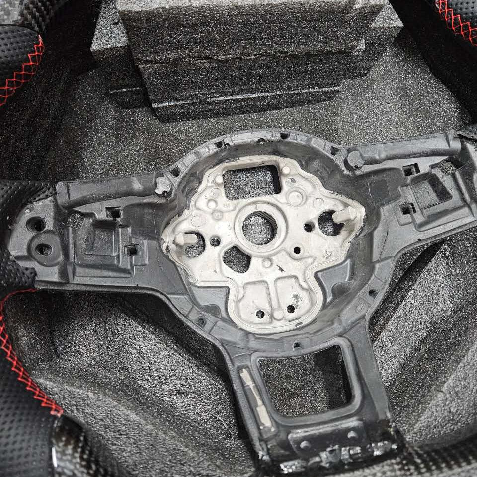 BRAND NEW 2015-2020 Volkswagen VW Golf MK7 GTI Real Carbon Fiber Steering Wheel
