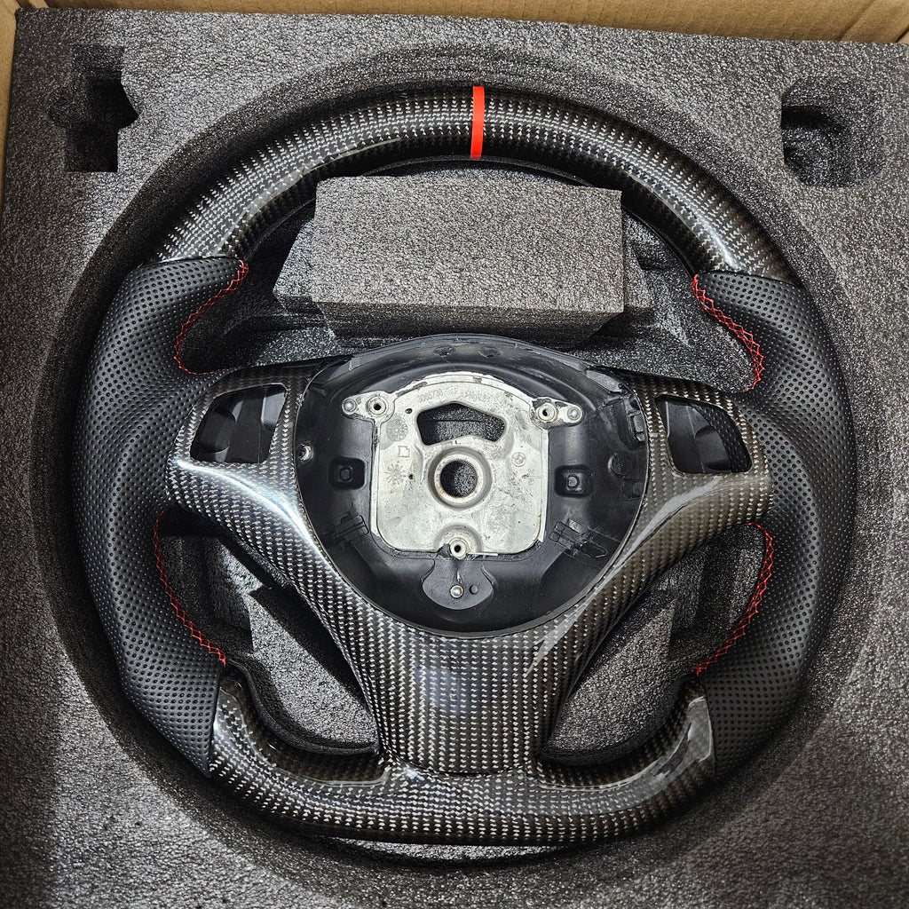 BRAND NEW 2005-2012 BMW E90 E92 E93 M3 328i 335i 135i Real Carbon Fiber Steering Wheel W/ Replacement Trim