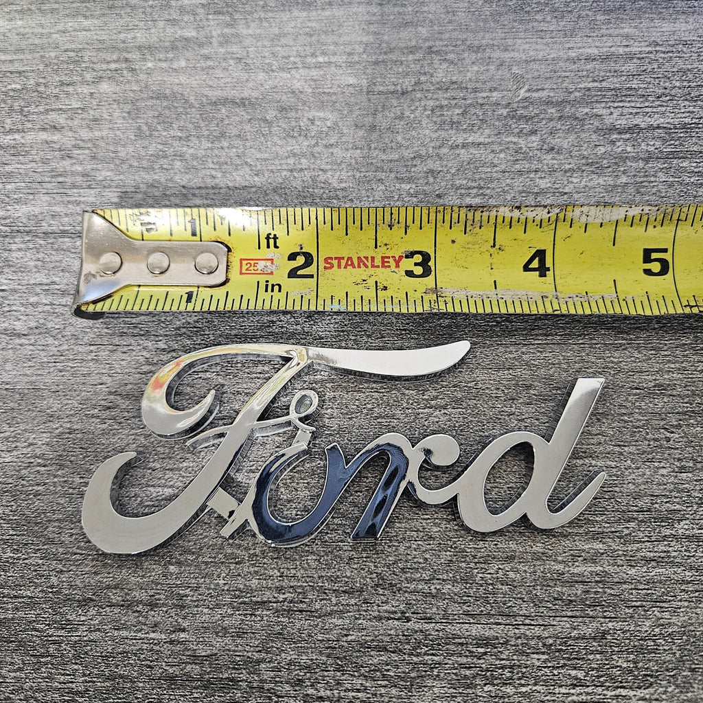 BRAND NEW UNIVERSAL FORD CHROME ABS PLASTIC TRUNK EMBLEM BADGE STICKER