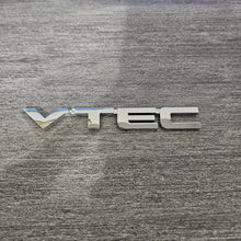 Load image into Gallery viewer, BRAND NEW UNIVERSAL VTEC CHROME ABS PLASTIC TRUNK EMBLEM BADGE STICKER