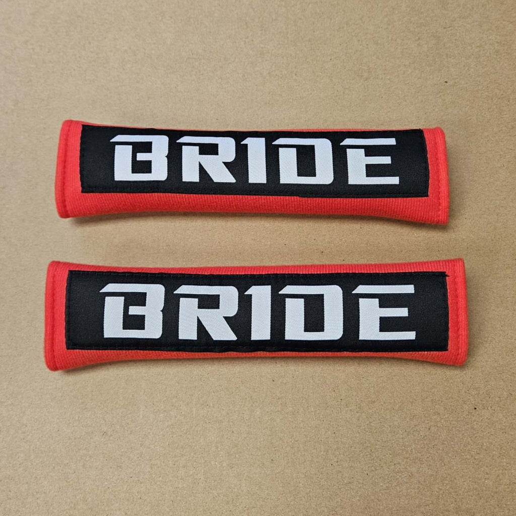 Brand New 2PCS Bride Red / Black Racing Logo Embroidery Seat Belt Cover Shoulder Pads